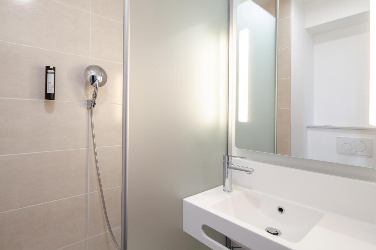 B&B Hotel Massy Gare Tgv Εξωτερικό φωτογραφία