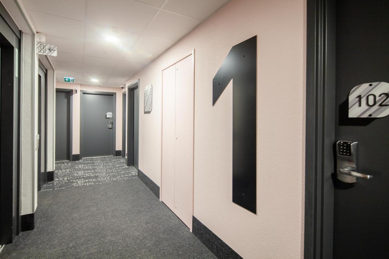 B&B Hotel Massy Gare Tgv Εξωτερικό φωτογραφία
