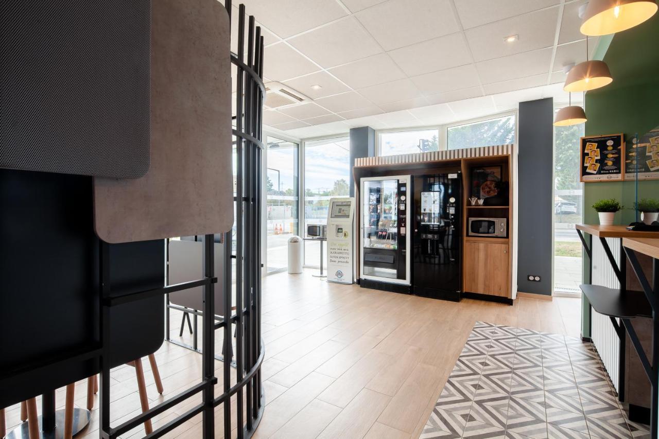 B&B Hotel Massy Gare Tgv Εξωτερικό φωτογραφία