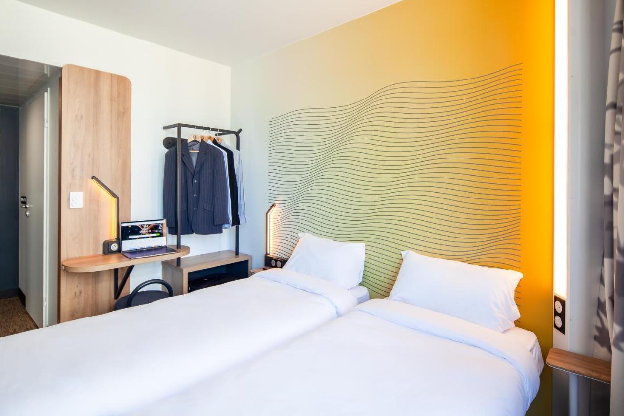 B&B Hotel Massy Gare Tgv Εξωτερικό φωτογραφία