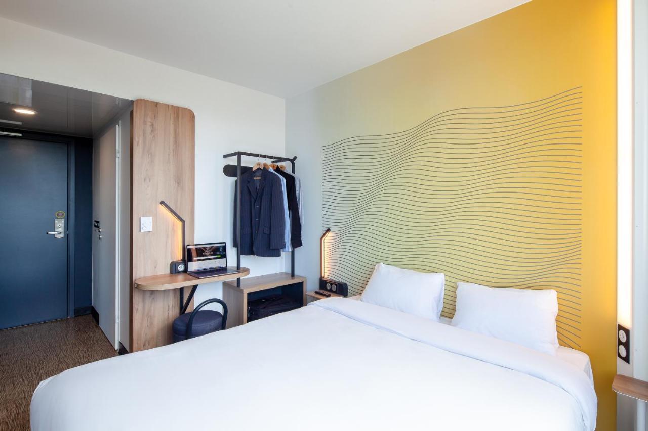 B&B Hotel Massy Gare Tgv Εξωτερικό φωτογραφία