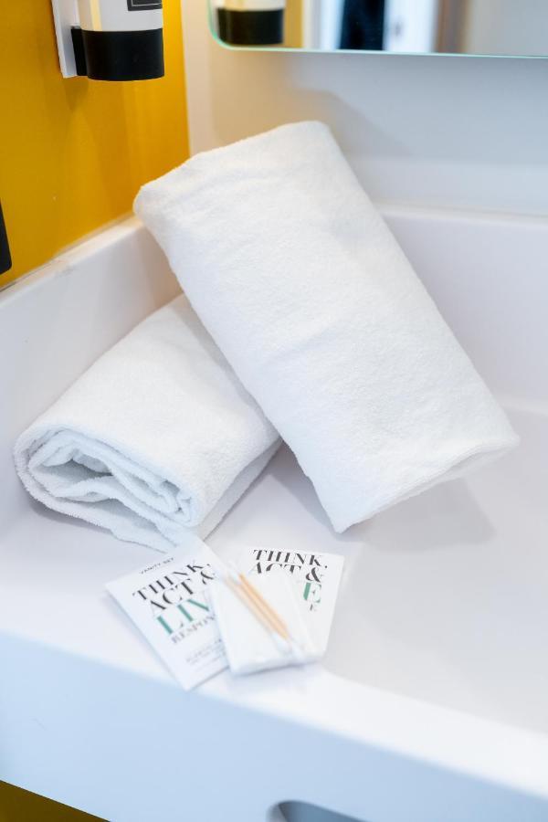 B&B Hotel Massy Gare Tgv Εξωτερικό φωτογραφία